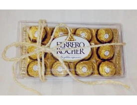 Chocolate Ferrero Rocher caixa com 12 un